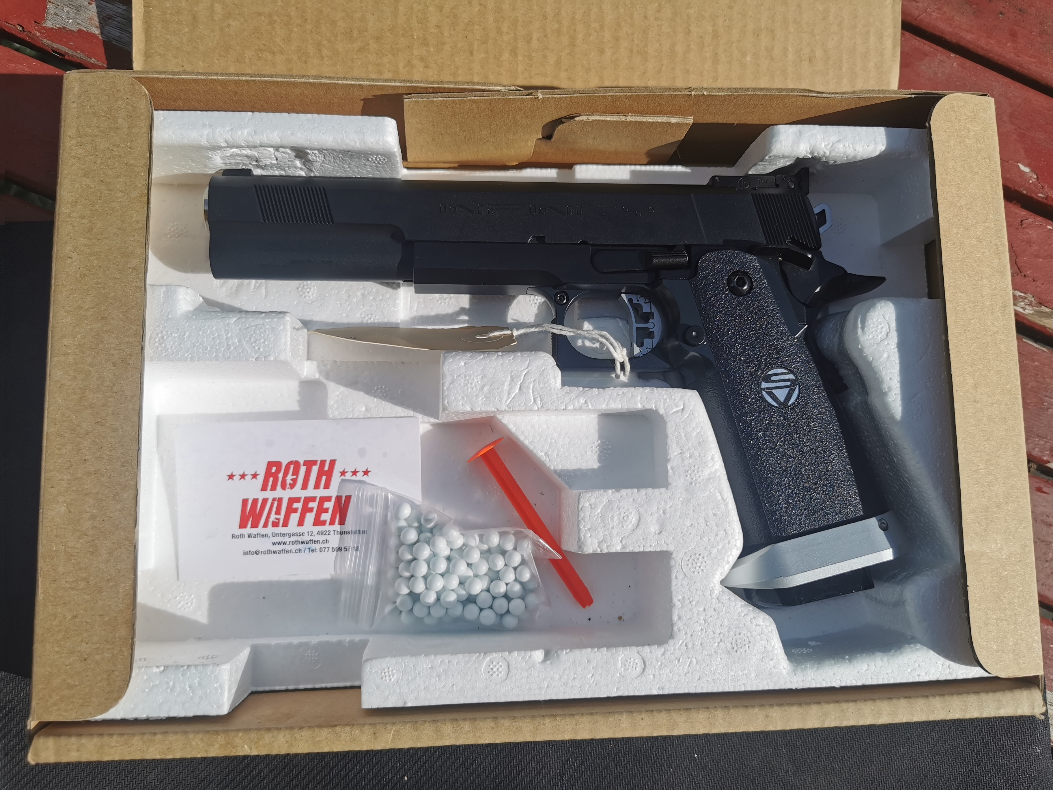 Airsoft Pistole Western Arms Infinity 6.0 GBB