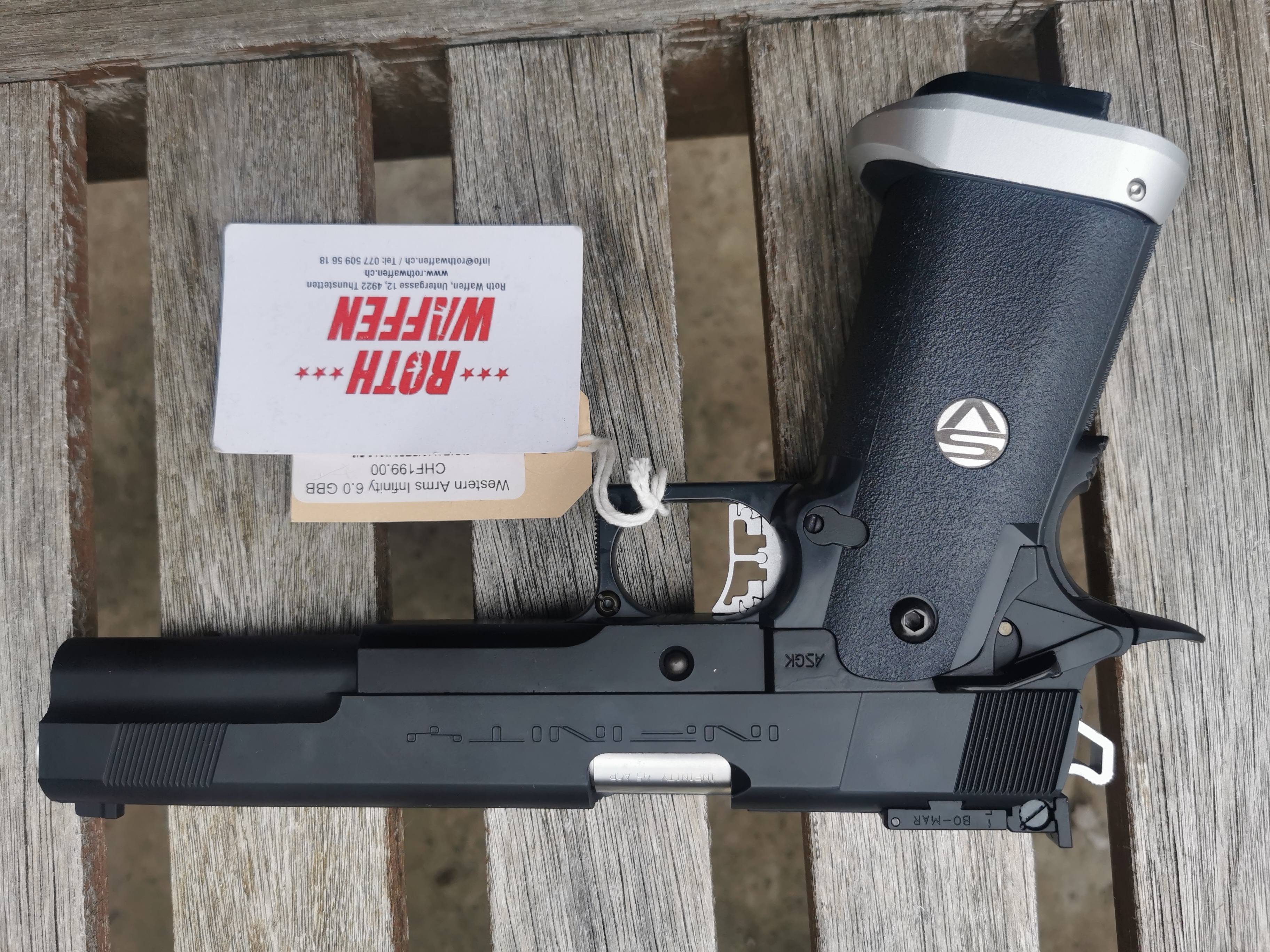 Airsoft Pistole Western Arms Infinity 6.0 GBB