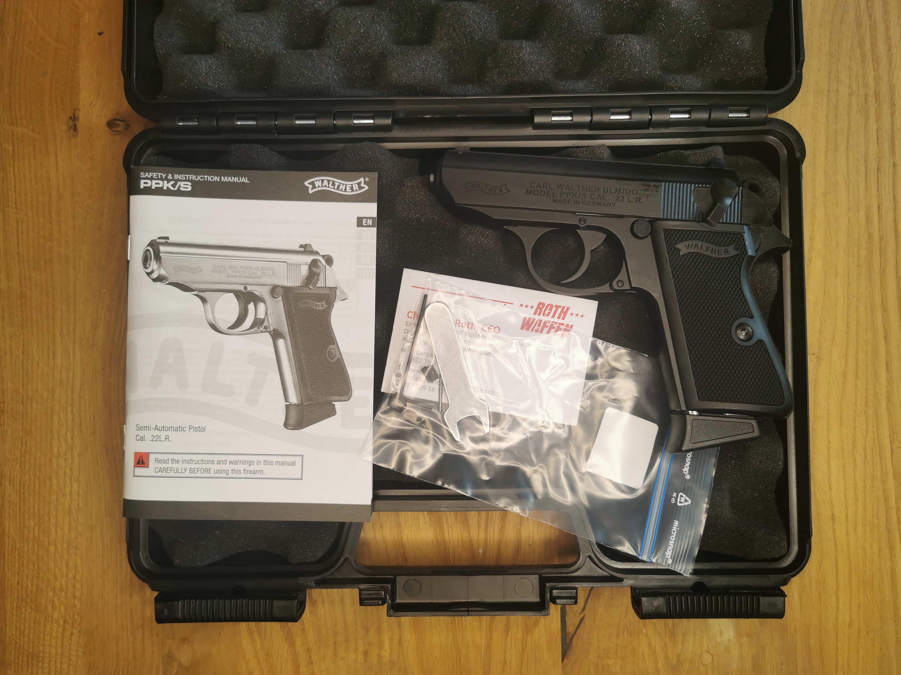 Pistole Walther PPK/S schwarz brüniert Kaliber .22LR
