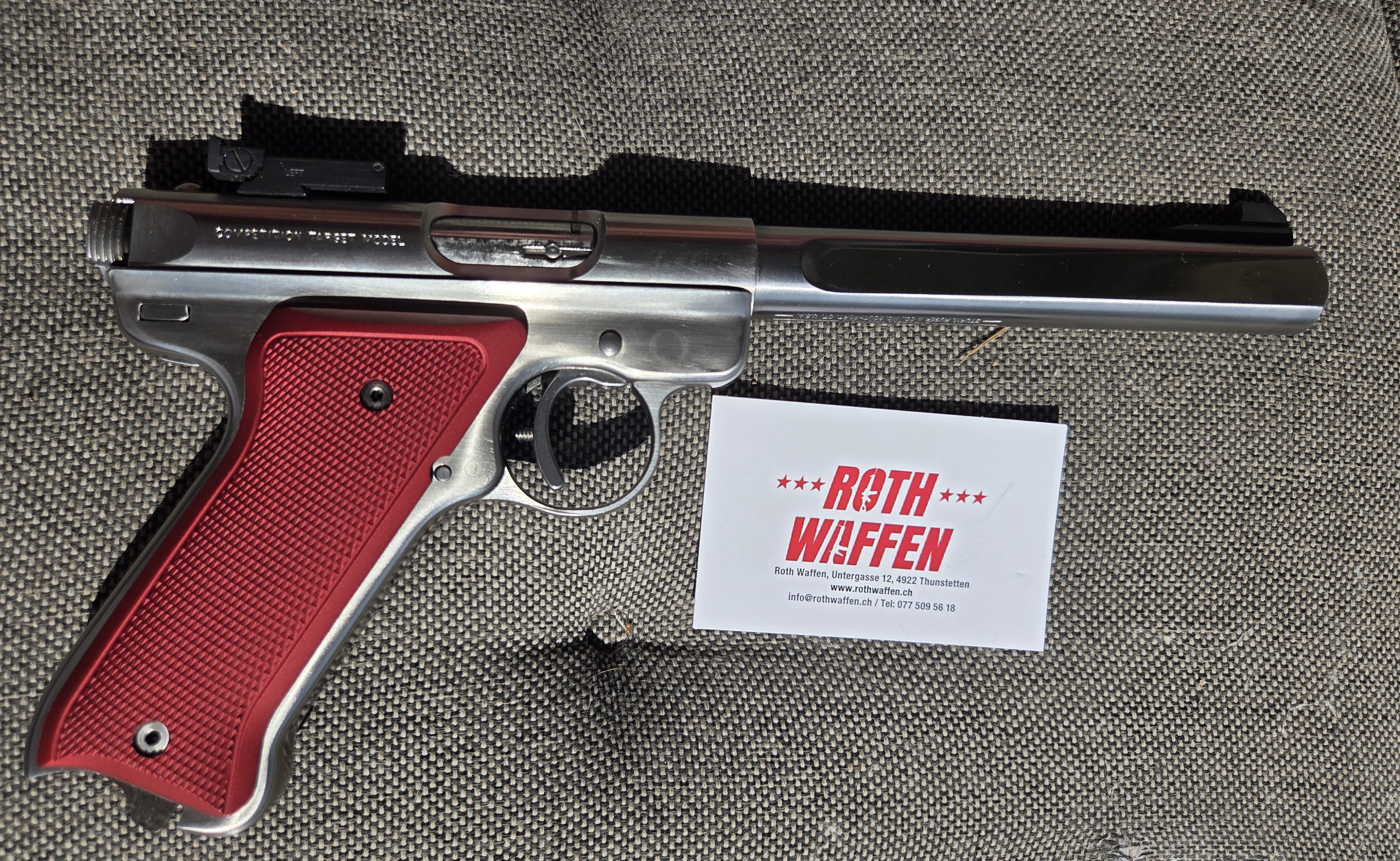Occasion: Pistole Ruger Mod. MK-III Target Kaliber .22 LR. Zustand: Sehr gut inkl 2 Fabrikneuer Magazine