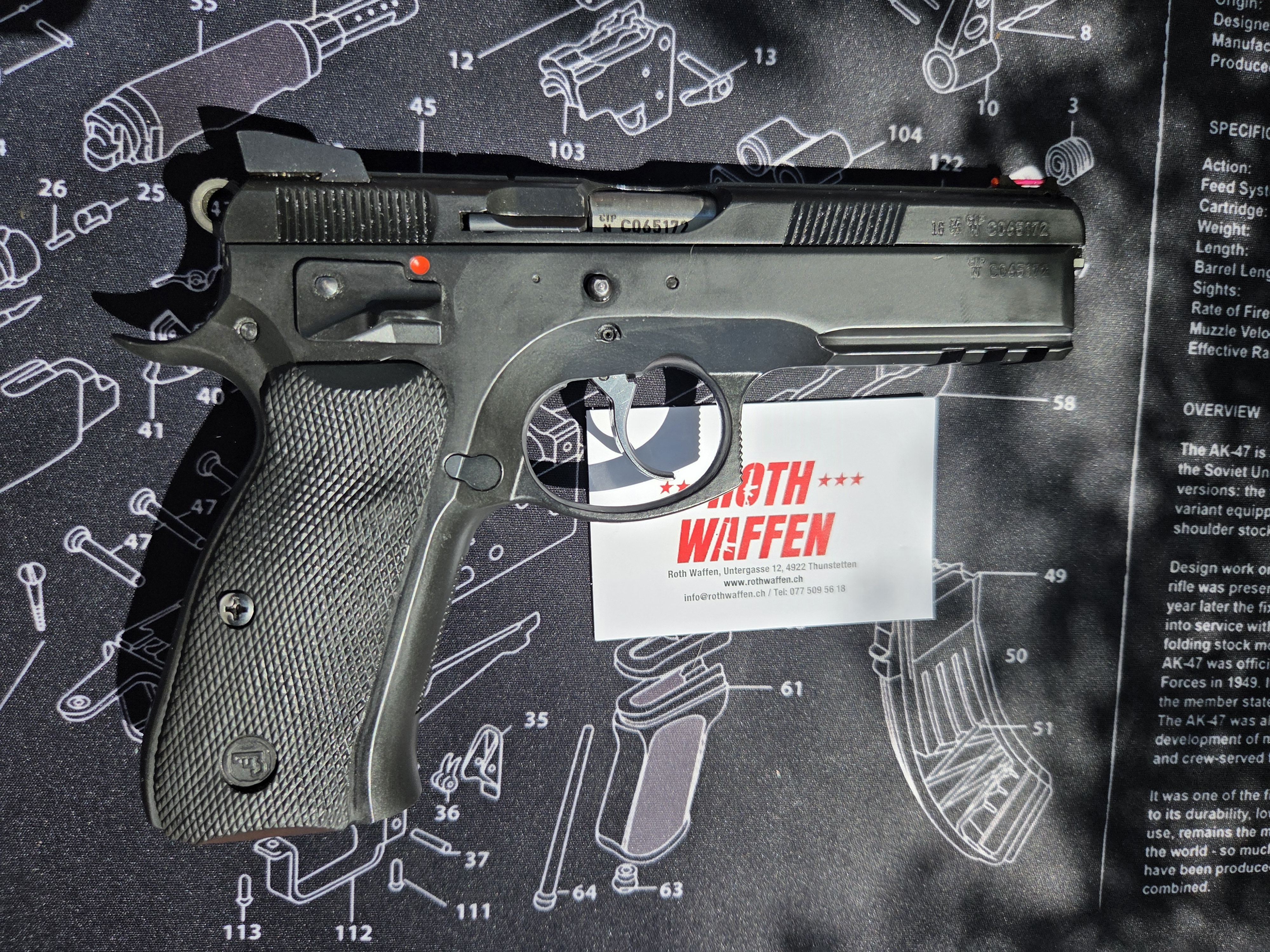 Occasion: Pistole CZ  75 Shadow , Kaliber 9mm Para, Zustand: Sehr Gut, inklusiv 2 Fabrikneue Magazine