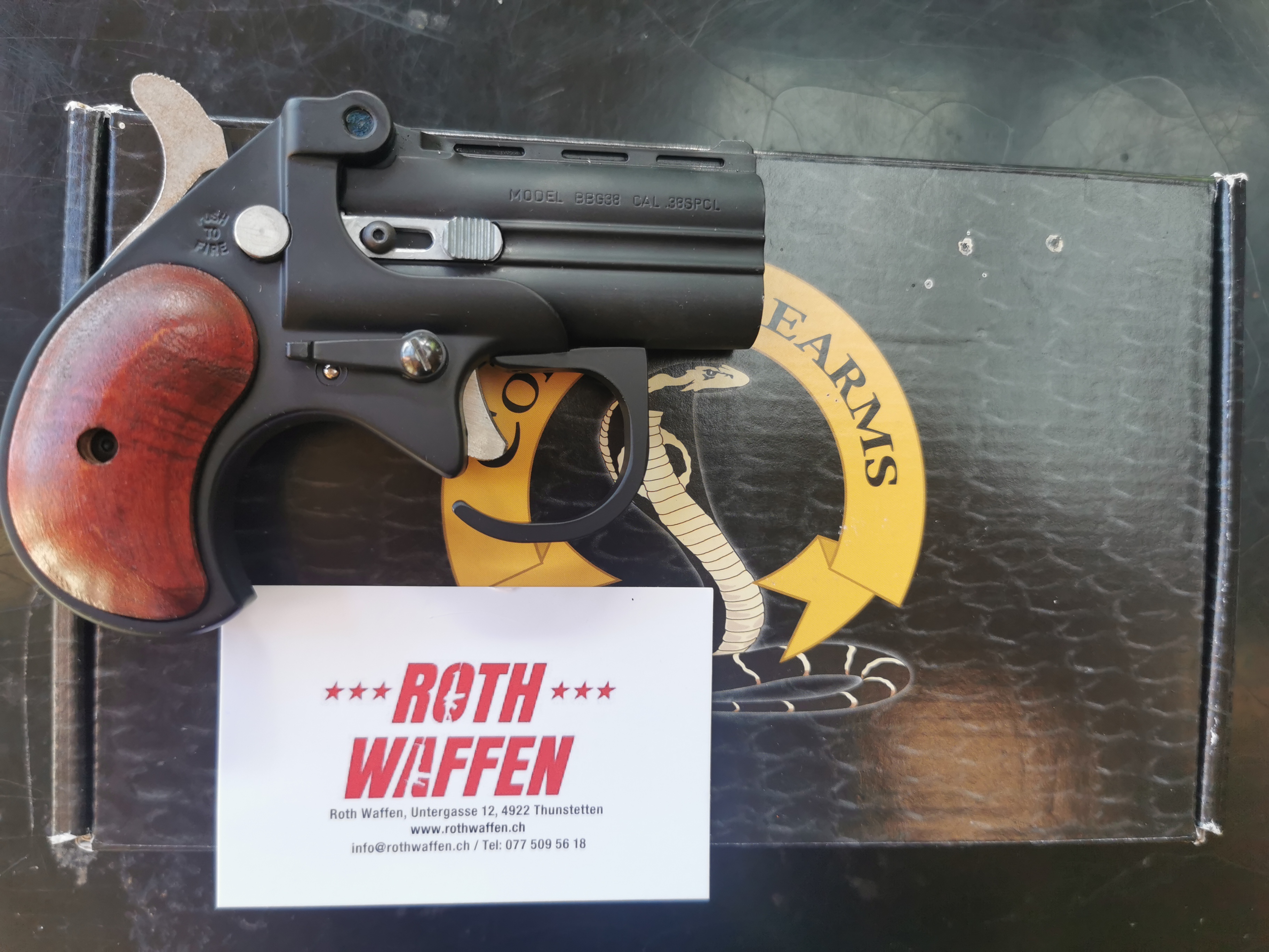 Derringer Bearman black Kaliber .38 Spezial