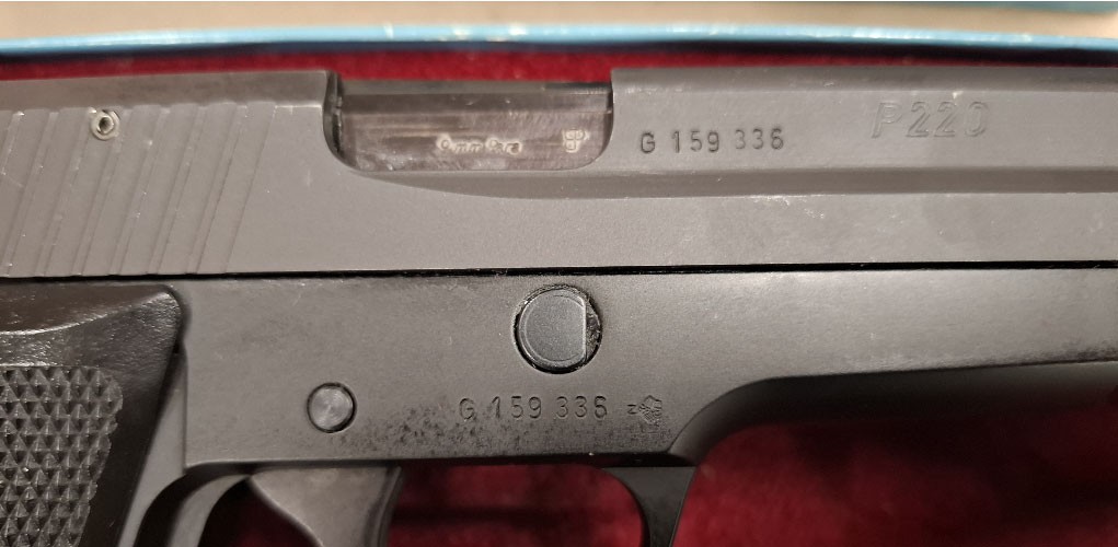 Occasion SIG Sauer P220 9 mm Para – Originalbox