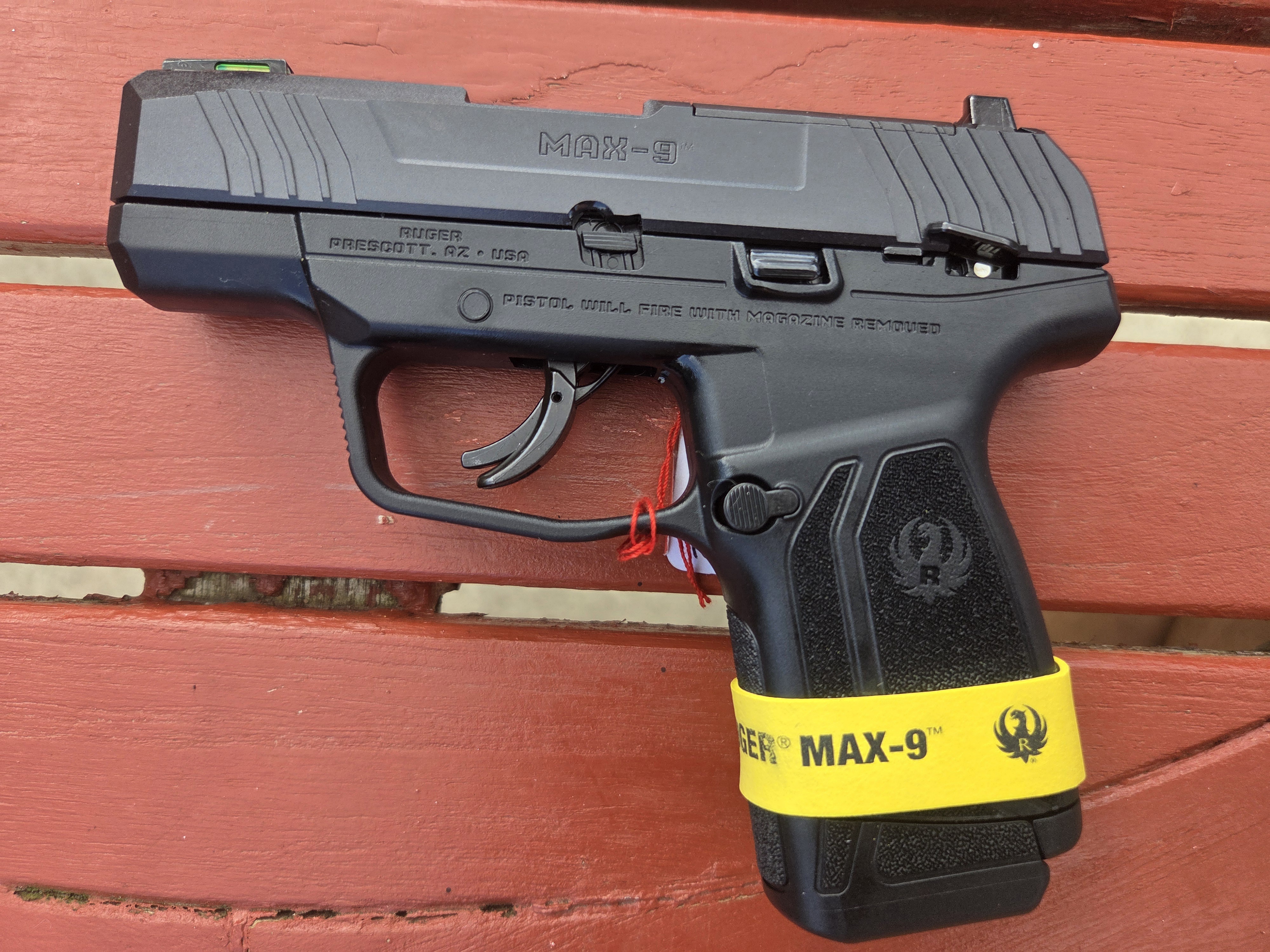 Neuwaffe Pistole Ruger MAX-9™, Kaliber 9mmPara mit leichtem Flugrost