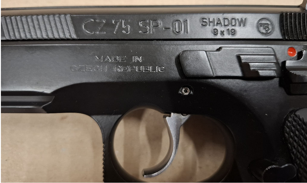 Occasion: Pistole CZ  75 Shadow , Kaliber 9mm Para, Zustand: Sehr Gut, inklusiv 2 Fabrikneue Magazine