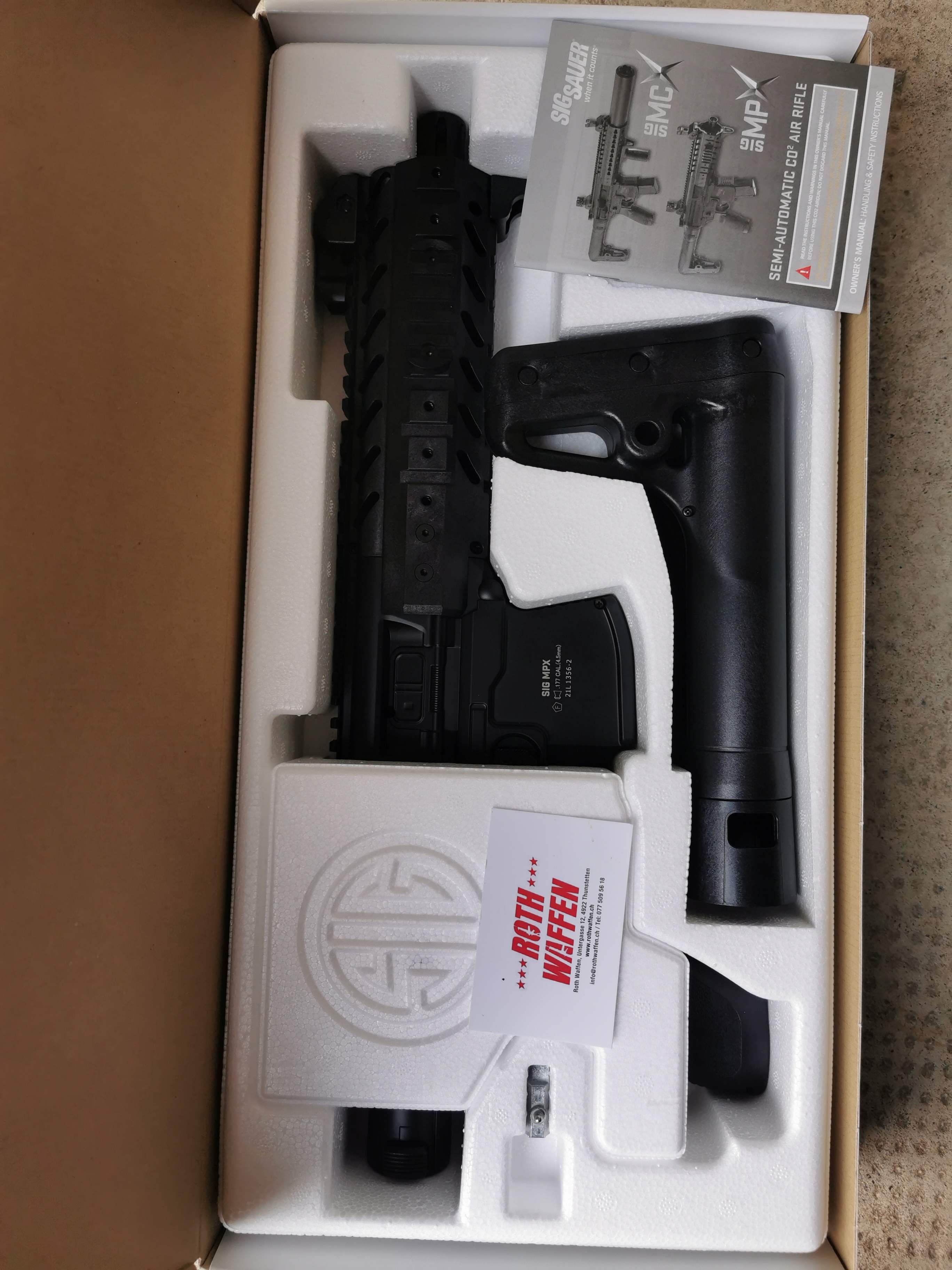 CO₂-Gewehr SIG Sauer MPX Black 4,5 mm Diabolo / .177 Pellet – 30 Schuss, bis 170 m/s