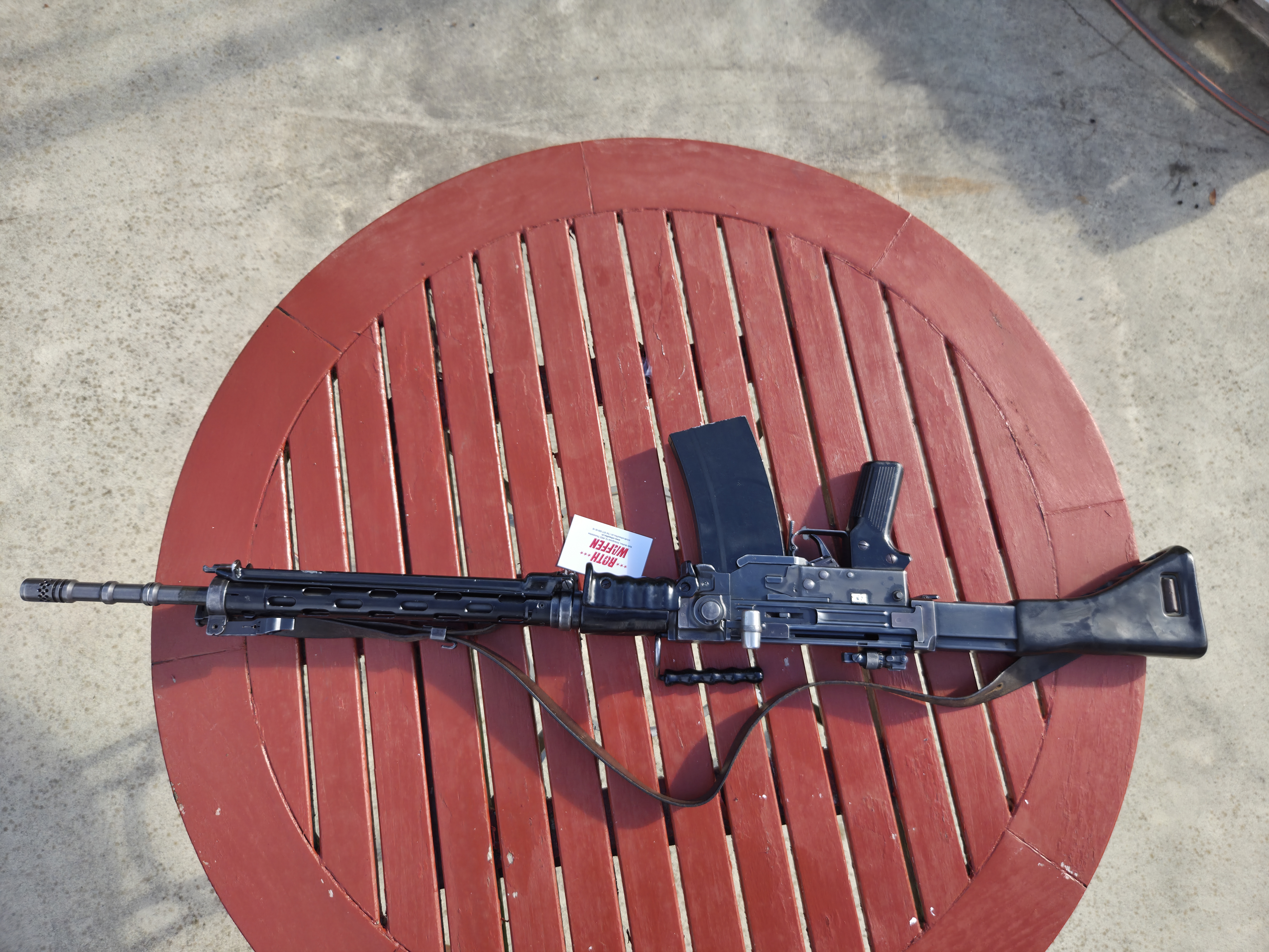 Halbautomatische Büchse STGW. 57 Kaliber 7.5x55