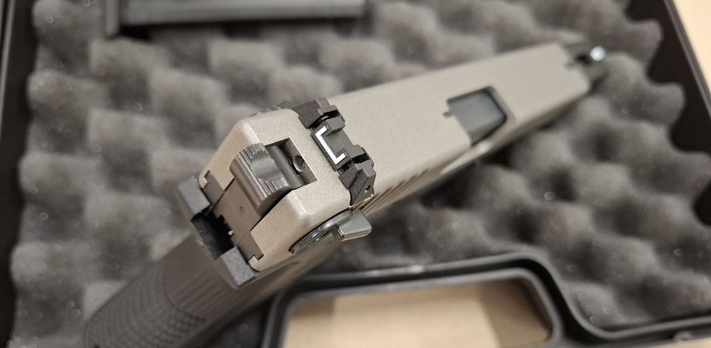 Occasion ISSC M22 Austria .22 LR – Originalbox + Ersatzmagazin