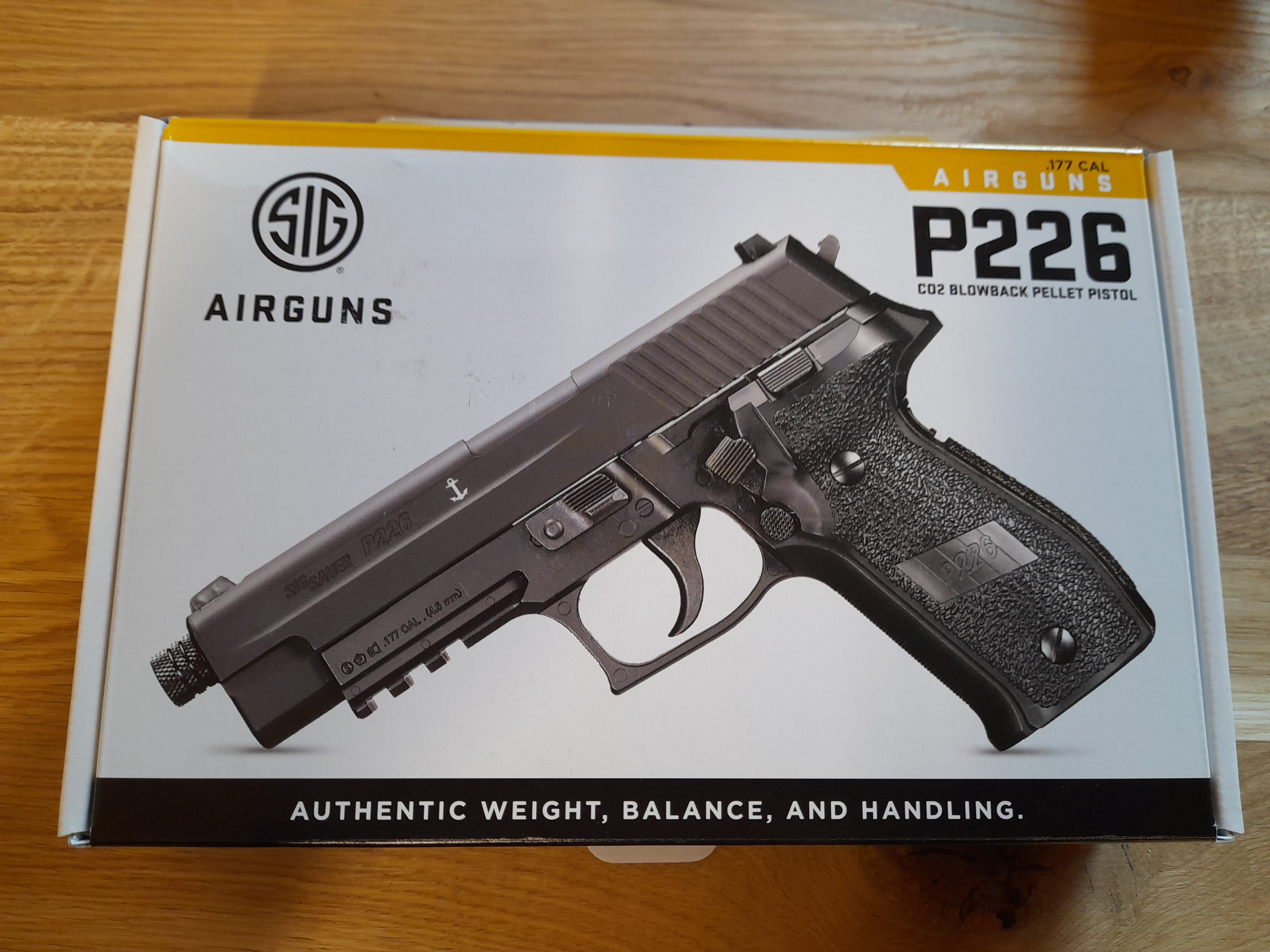  CO-2 Pistole Sig Sauer P226 Navy Seals Kaliber 4.5mmDiabolo, 120m/s