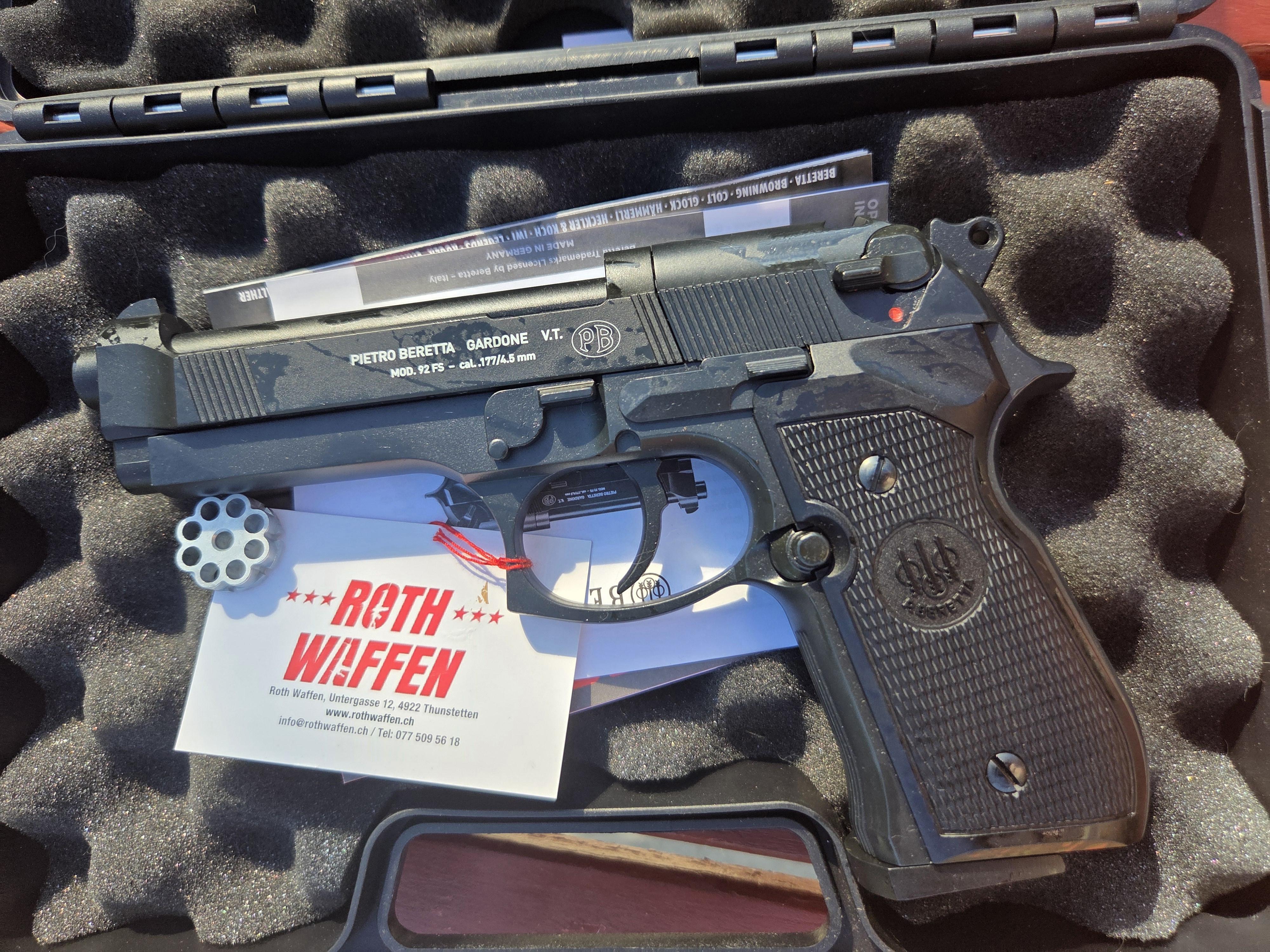 Beretta 92 CO/2 Pistole, schwarz, 5″ Kal. 4,5mm Diabolo