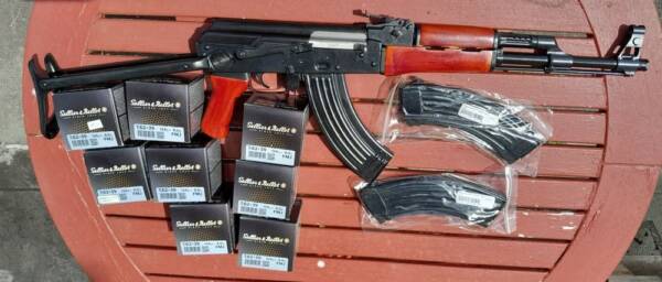 Sommeraktion Neue NEDI AK-47 S Kal. 7.62x39 + 400 Schuss + Zusätzliches Magazin